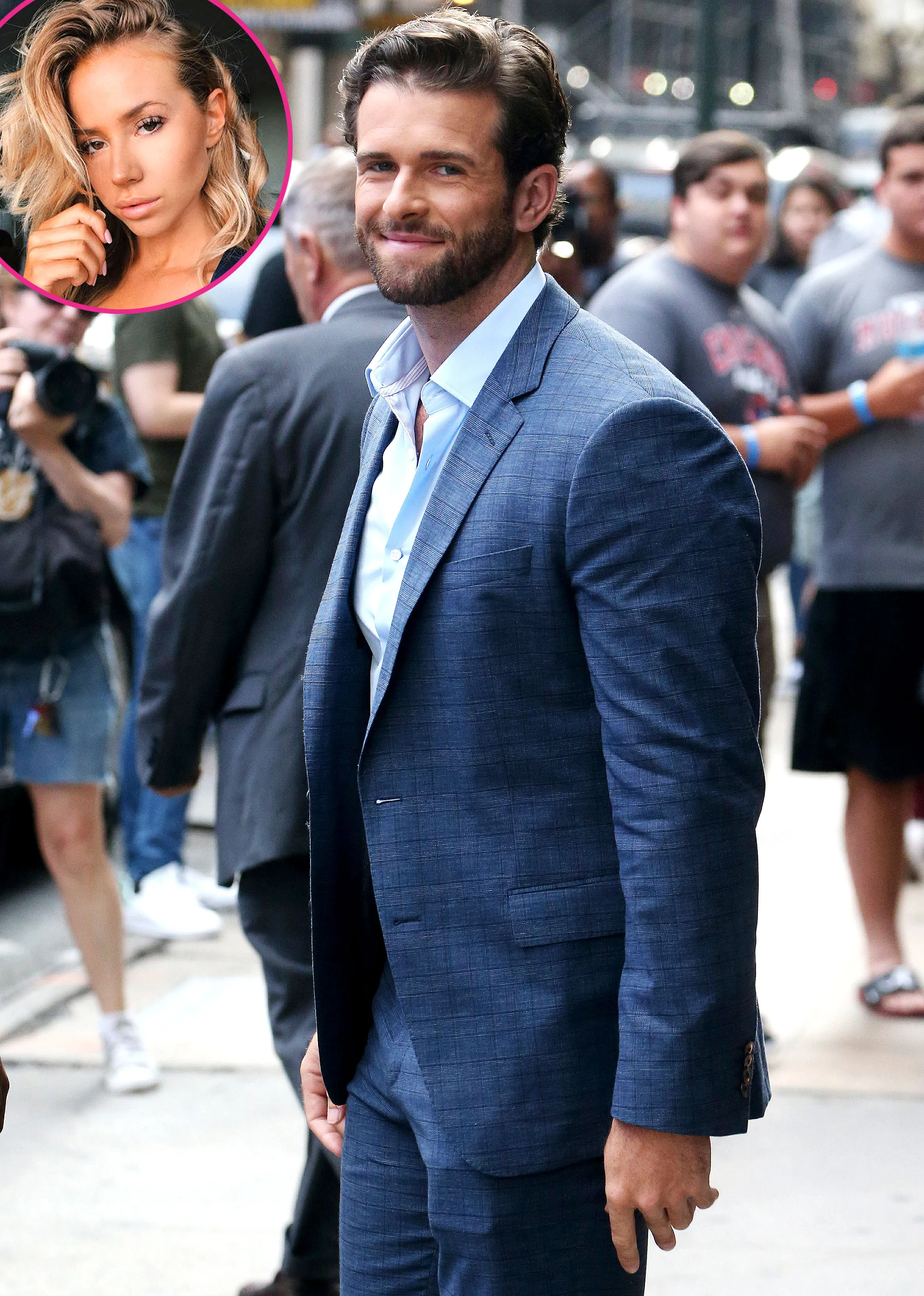 Bachelorette Jed Wyatt Cuddles Up With New GF Ellen Decker