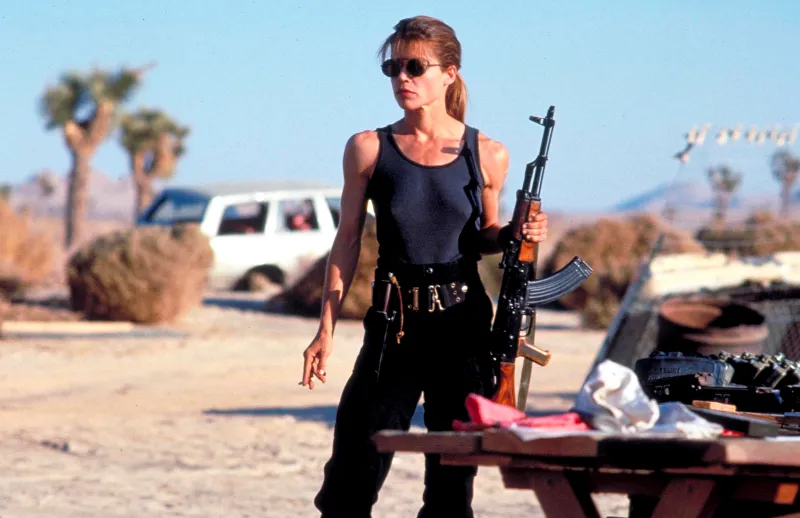 Linda Hamilton Opens Up About Aging Hollywood