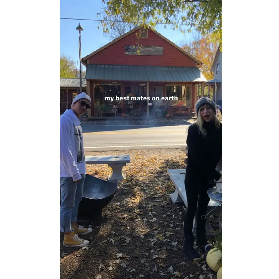 Miley Cyrus and Cody Simpson Spend Quality Time With Her Sister Noah and Mom Tish