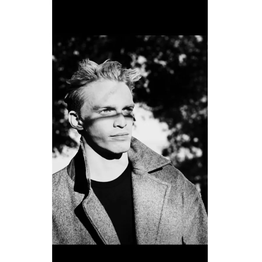 Miley Cyrus and Cody Simpson Spend Quality Time With Her Sister Noah and Mom Tish