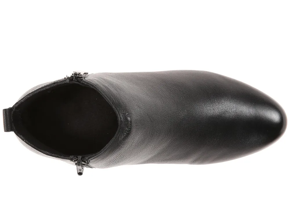 Munro Lexi ankle booties overhead