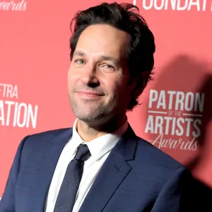 Paul Rudd irish bar in basement