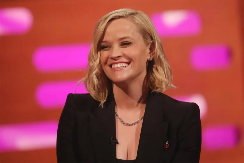 Julie Andrews, Jennifer Aniston and Reese Witherspoon on The Graham Norton Show