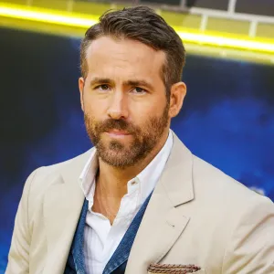 Ryan Reynolds New Aviation Gin Ad Mocks 'Justice League' Mustache Controversy