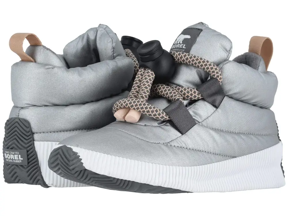 SOREL&nbsp;Out 'N About Puffy Lace (Pure Silver)