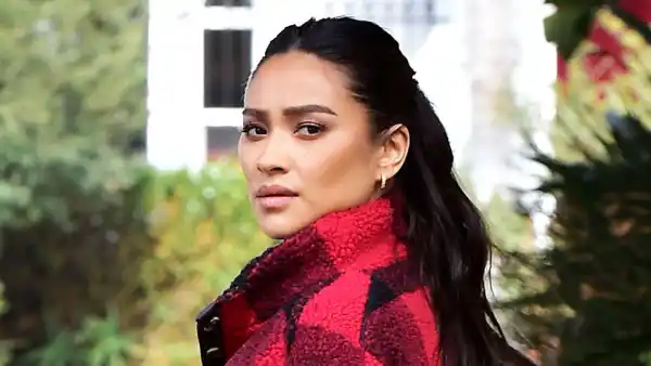 Shay Mitchell Wears American Eagle November 14, 2019