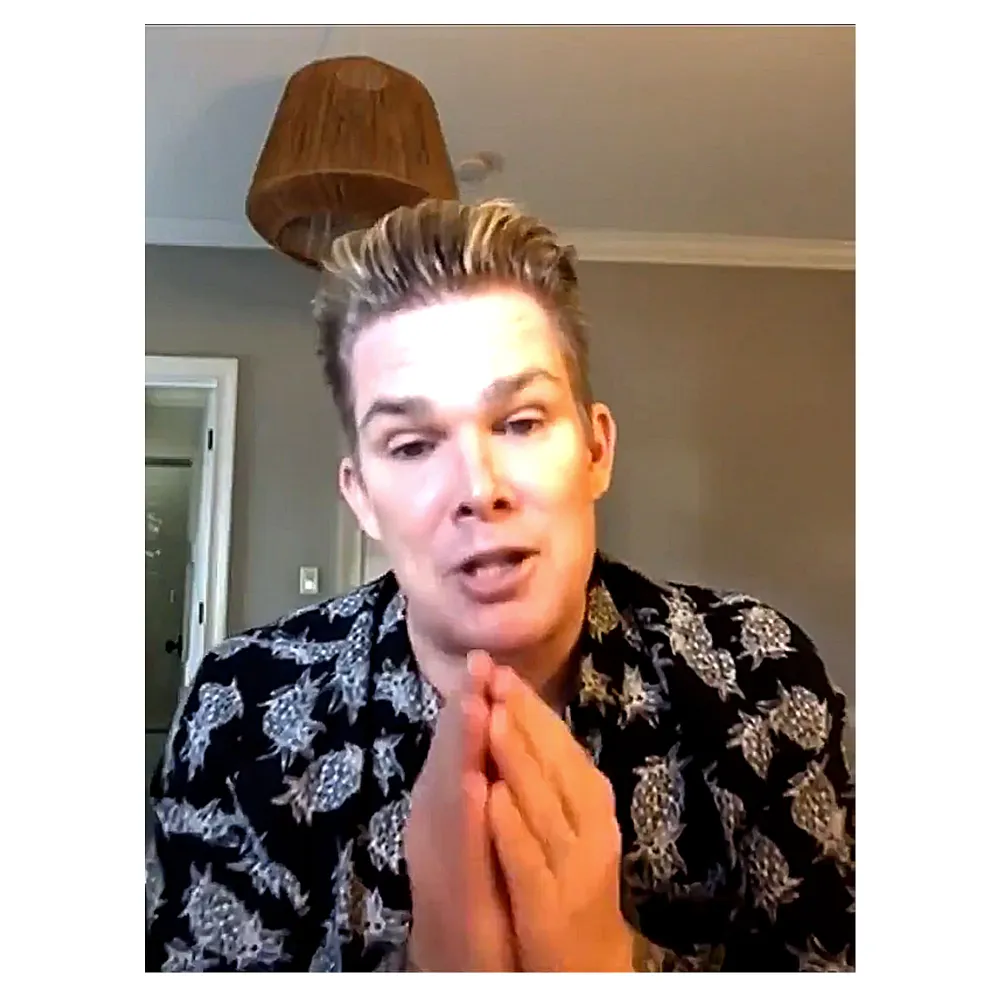 Someone Paid Sugar Ray&rsquo;s Mark McGrath Break Up With Their Boyfriend