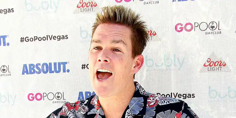 Someone Paid Sugar Ray’s Mark McGrath Break Up With Their Boyfriend