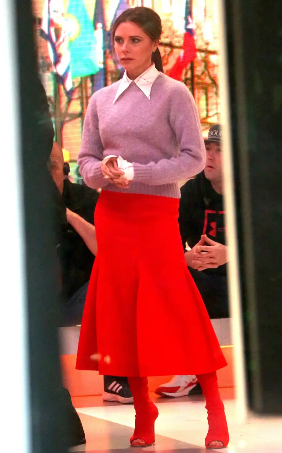 Sweater Weather Celebs - Victoria Beckham