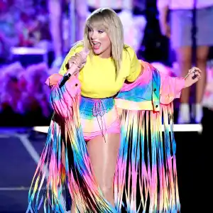 Taylor Swift AMAs 2019