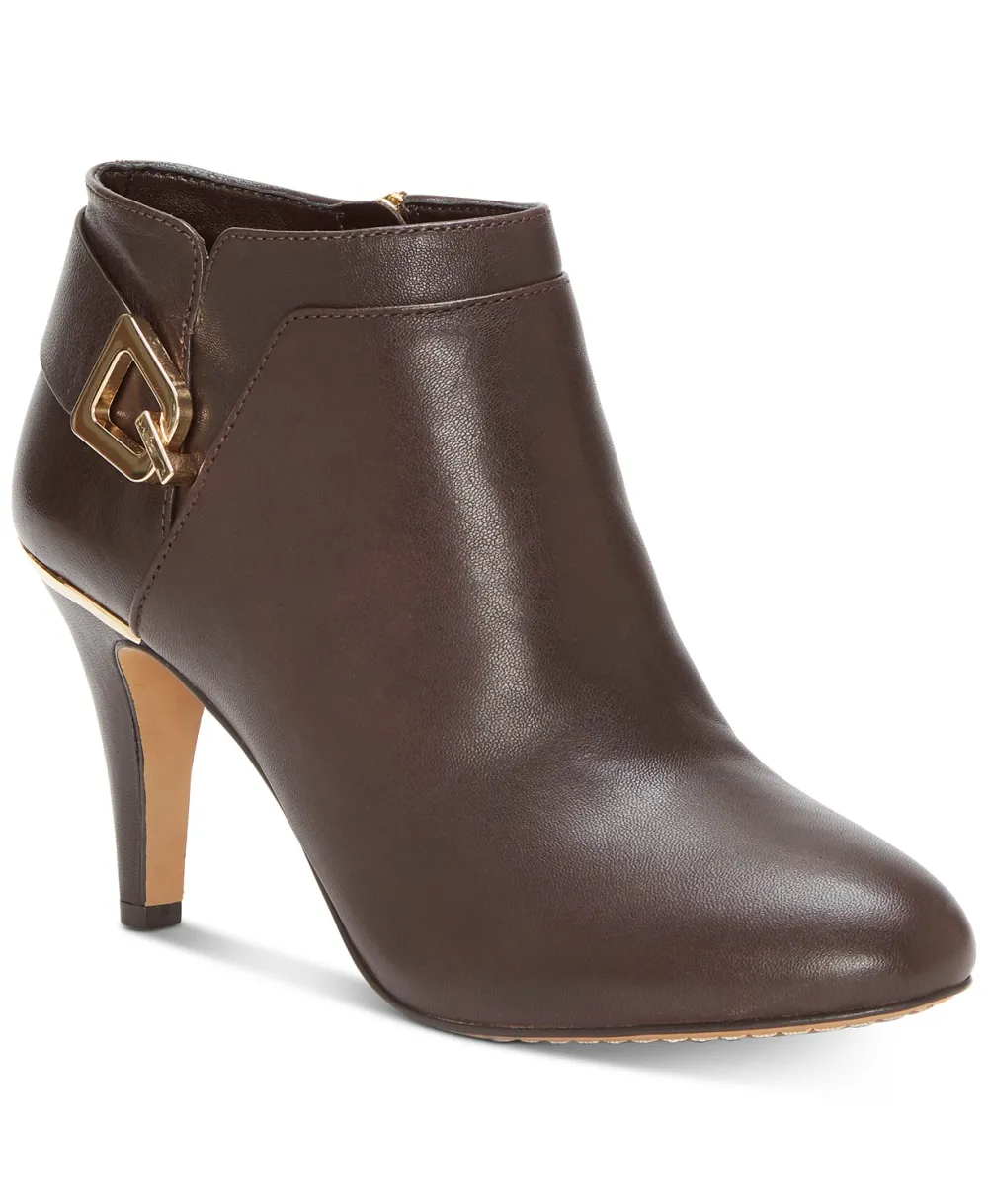 Vince Camuto Vernaya Shooties brown