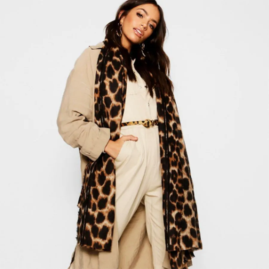 boohoo leopard scarf