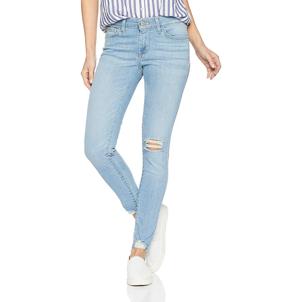 Levi&rsquo;s Women's 711 Skinny Jean