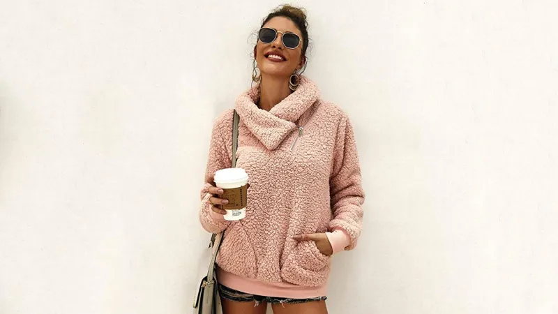 shaggy-amazon-sweatshirt-1