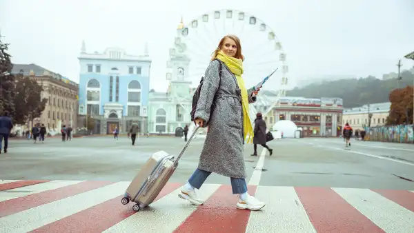 woman-traveling