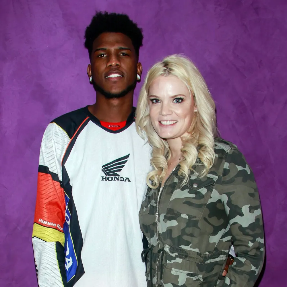 90 Day Fiance&rsquo;s Ashley Martson Shares Crying Pic As She Admits She&rsquo;s Still in Love With Estranged Husband Jay Smith