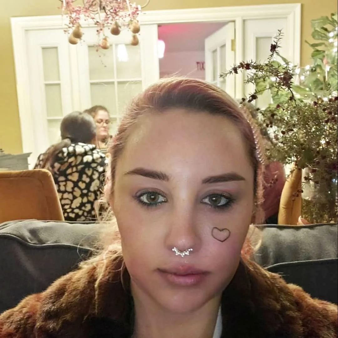 Amanda Bynes Posts NYE Instagram Selfie Featuring What Could Be a Heart-Shaped Tattoo on Her Face