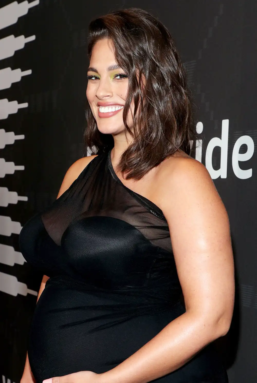 Ashley Graham Tries Acupuncture