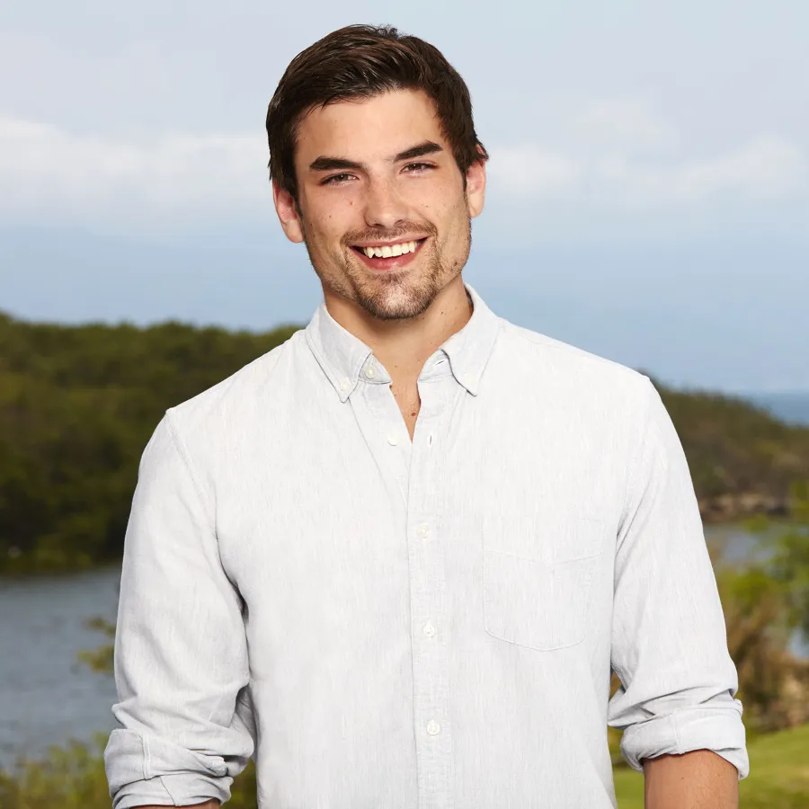 Caelynn Sends Love As Bachelor Nation Rallies Around Dean After Ski Accident