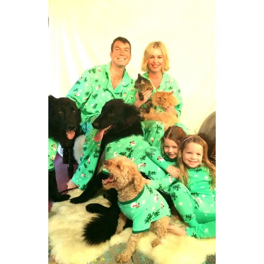 Best Celebrity Holiday Cards Through the Years