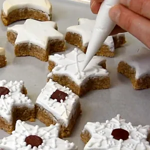 Buckingham Palace Shares Holiday Cookie Recipe