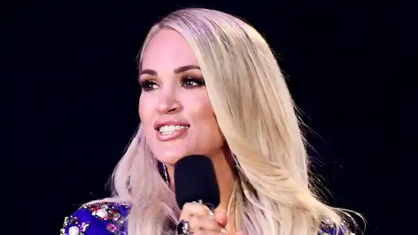 Carrie Underwood Announces Shes Done Hosting the CMAs