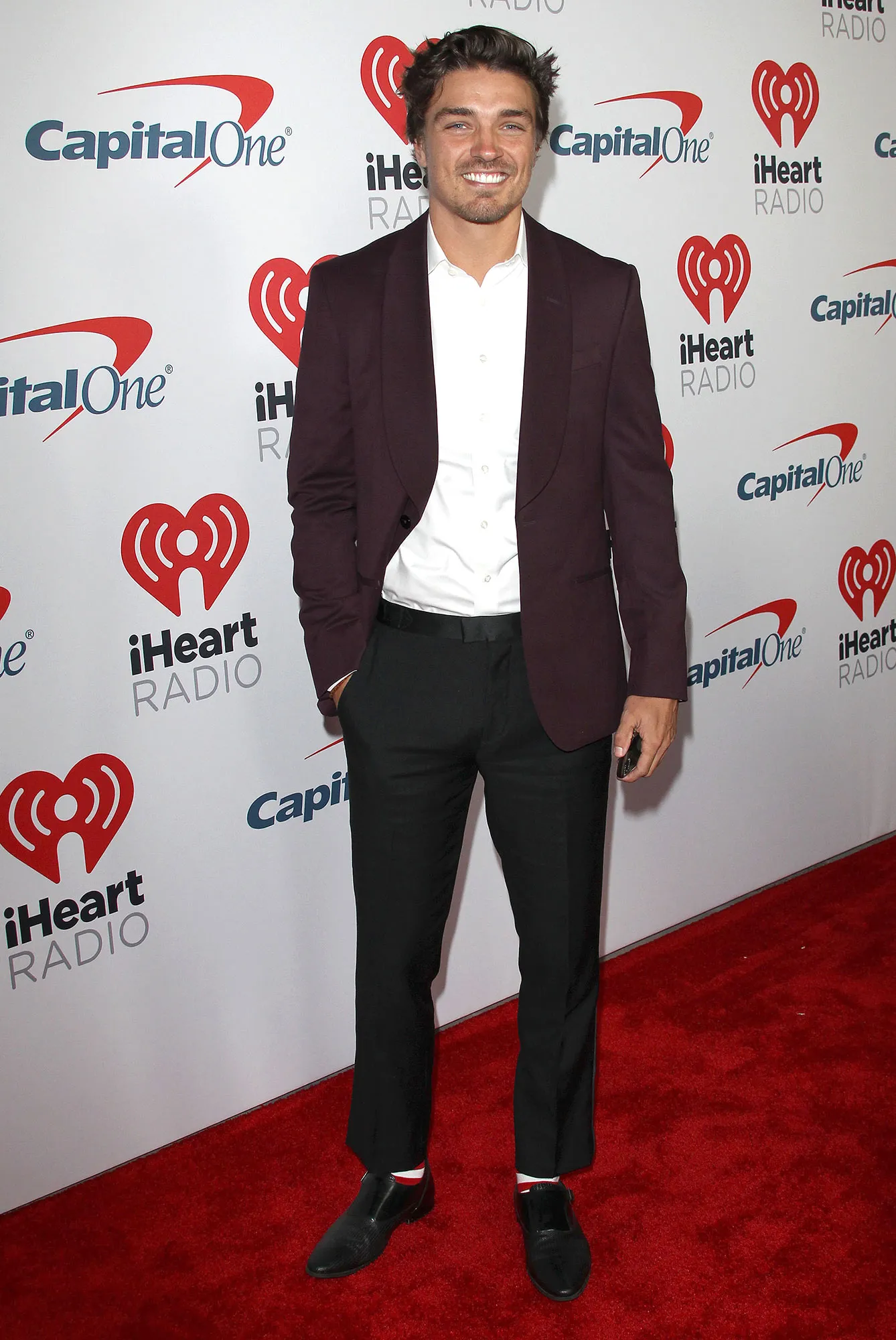 Dean Unglert Hurt Skiing