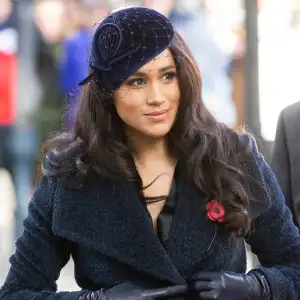 Duchess Meghan's Guide To Hosting Christmas With Friends Resurfaces