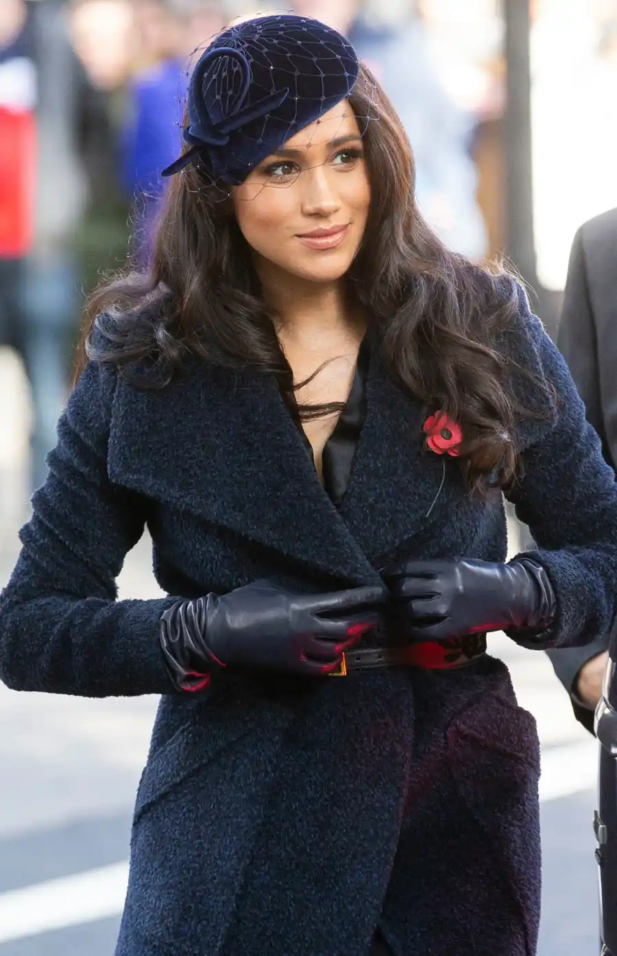 Duchess Meghan's Guide To Hosting Christmas With Friends Resurfaces