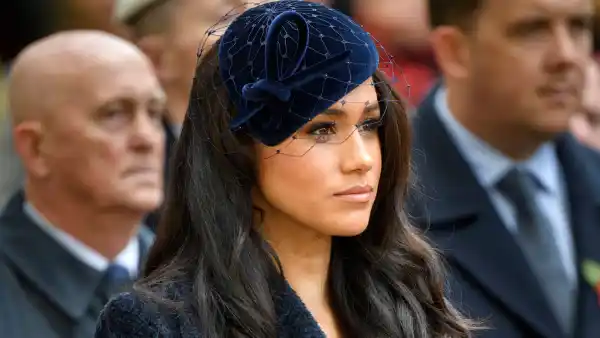 Duchess Meghan’s Pal Slams Outlet That Photoshopped Their Christmas Card