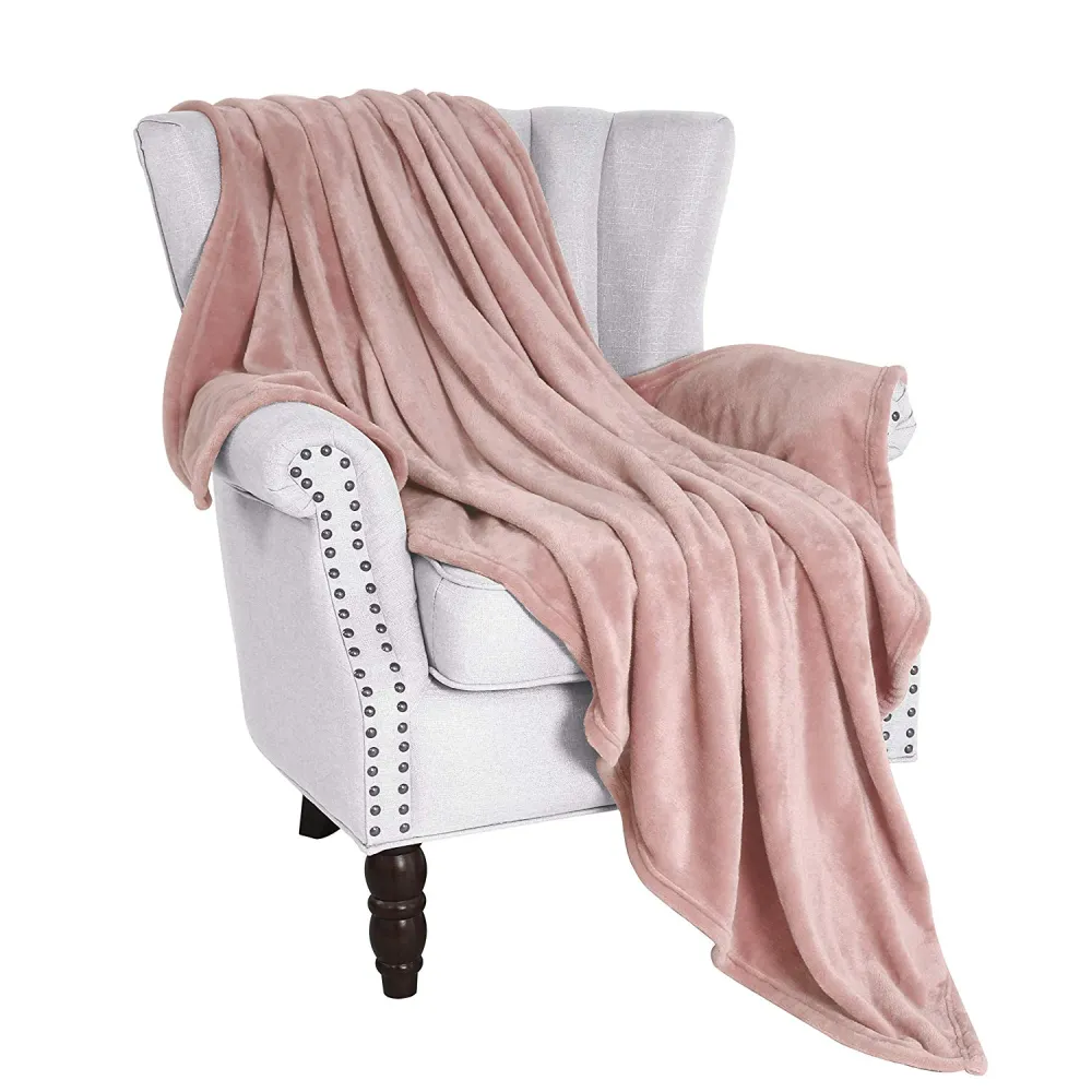 Exclusivo Mezcla Large Velvet Plush Throw Blanket (Pink)