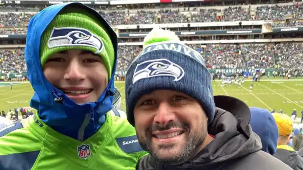 Jason Mesnick and son bachelor season