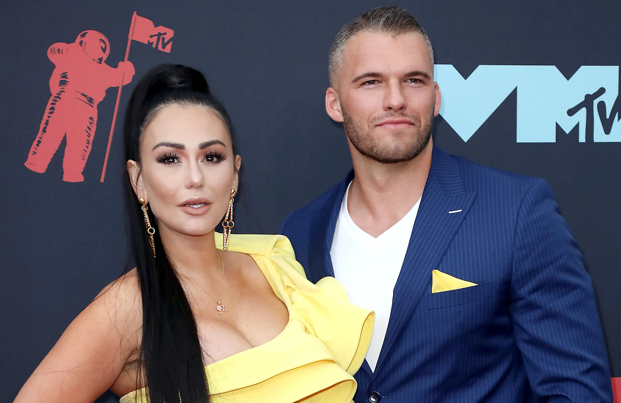 Jenni ‘JWoww’ Farley Celebrates BF Zack Carpinello’s 25th Birthday With 'Jersey Shore' Costars
