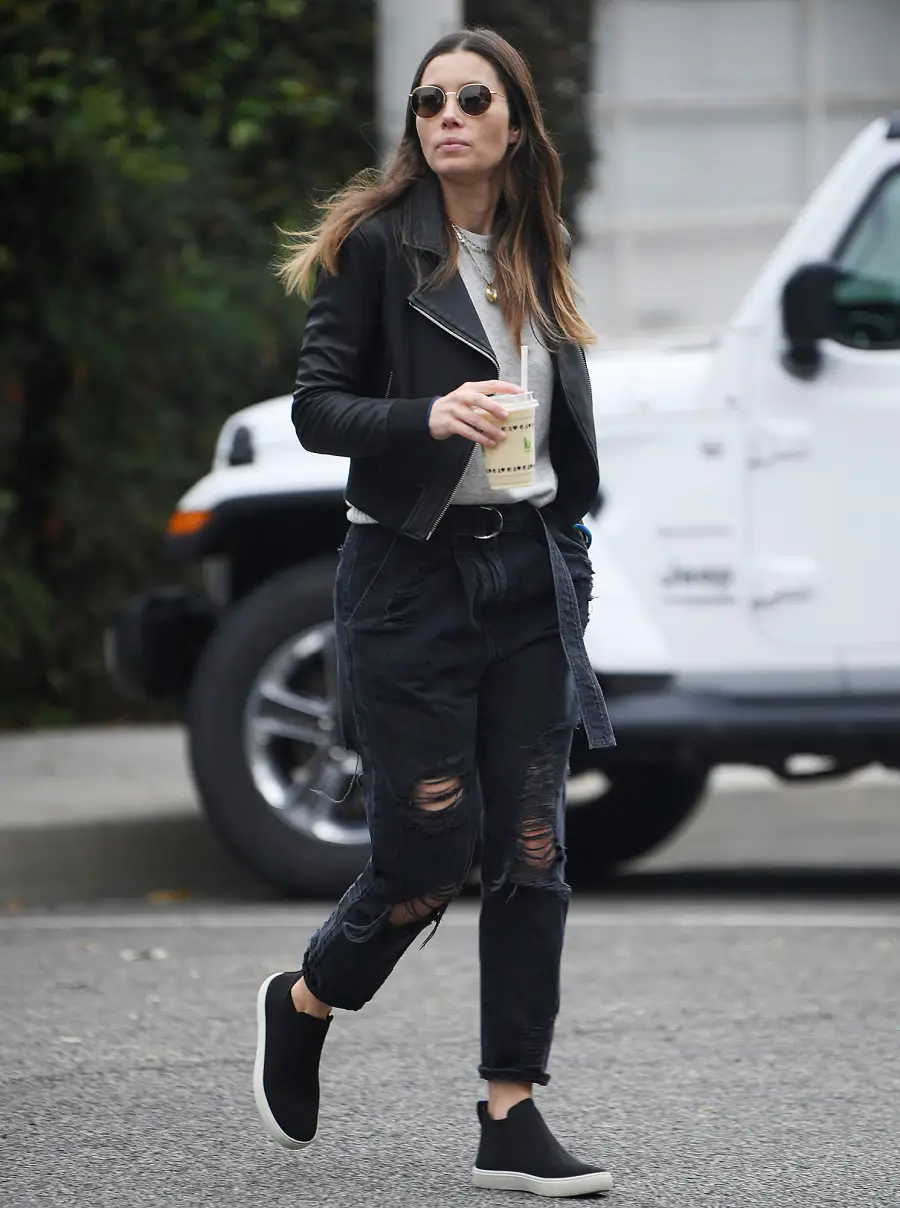 Jessica-Biel-Steps-Out-in-L.A.-Amid-Justin-Timberlake-Scandal