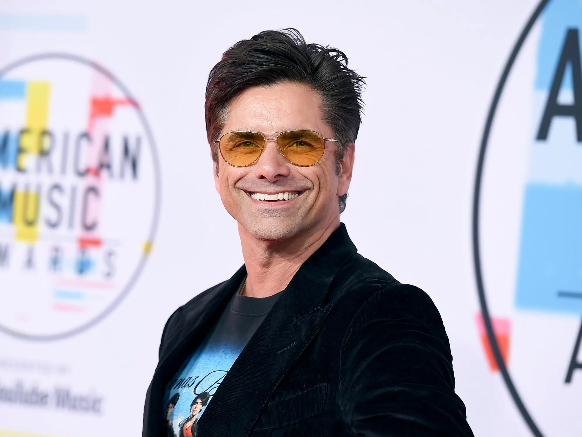John Stamos Helps Couple Get Engaged at Disney World