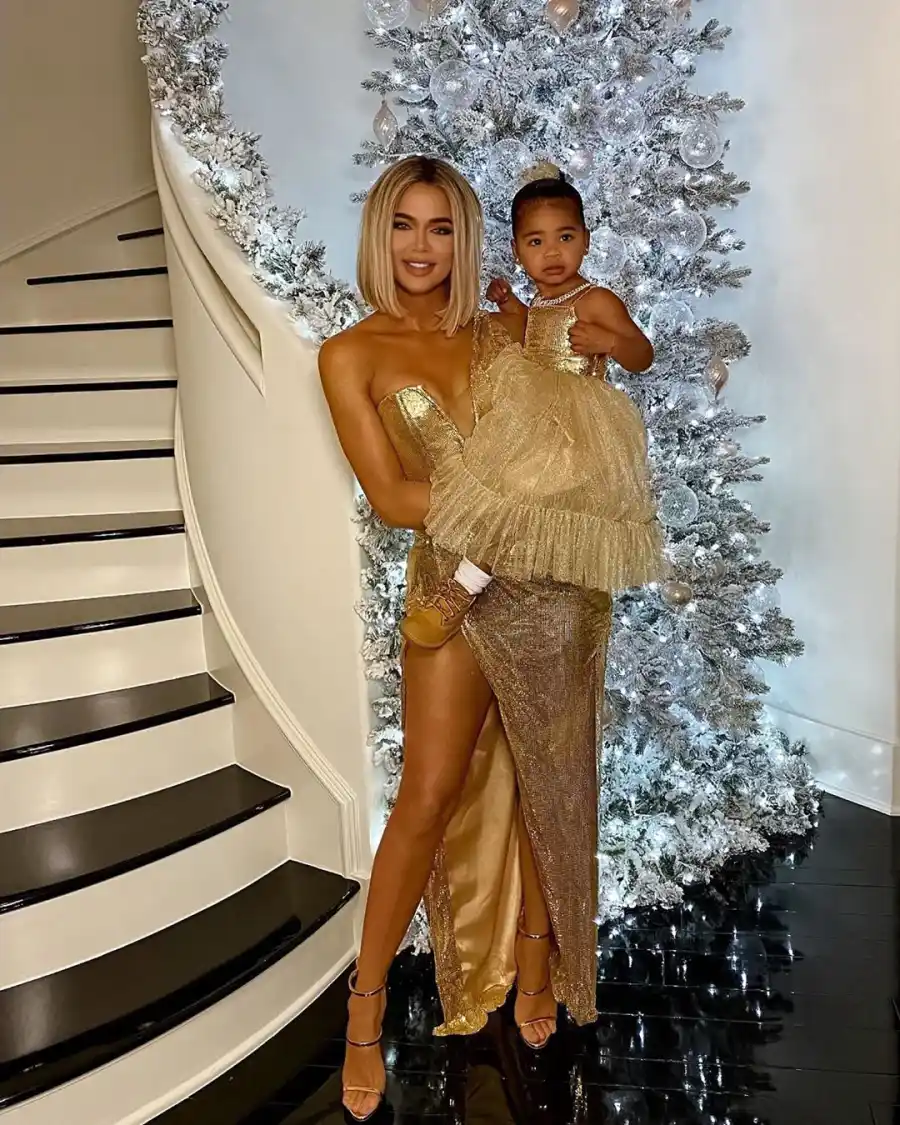 Kardashian Christmas Khloe and True