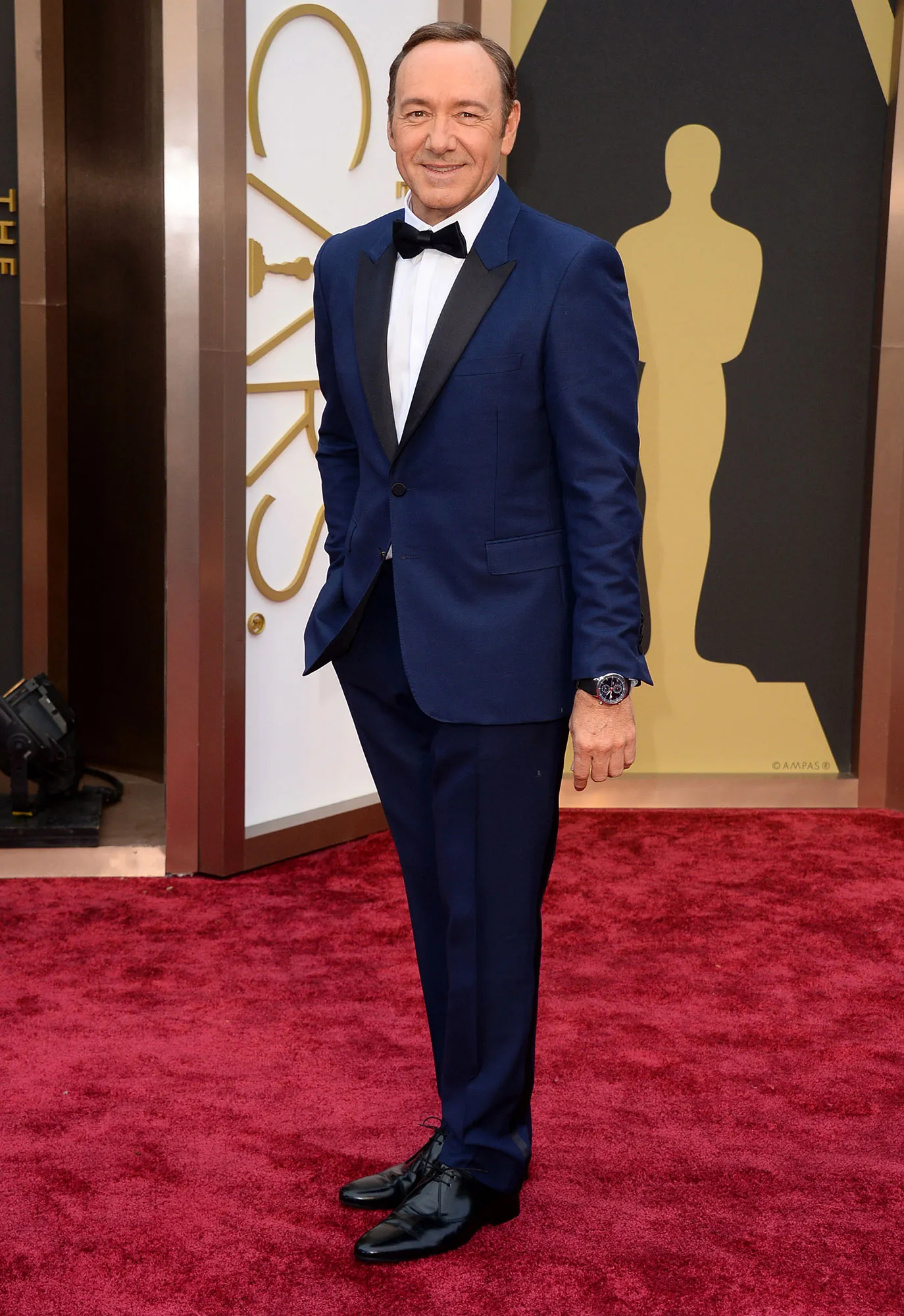 Kevin Spacey Oscars Red Carpet YouTube Fireplace