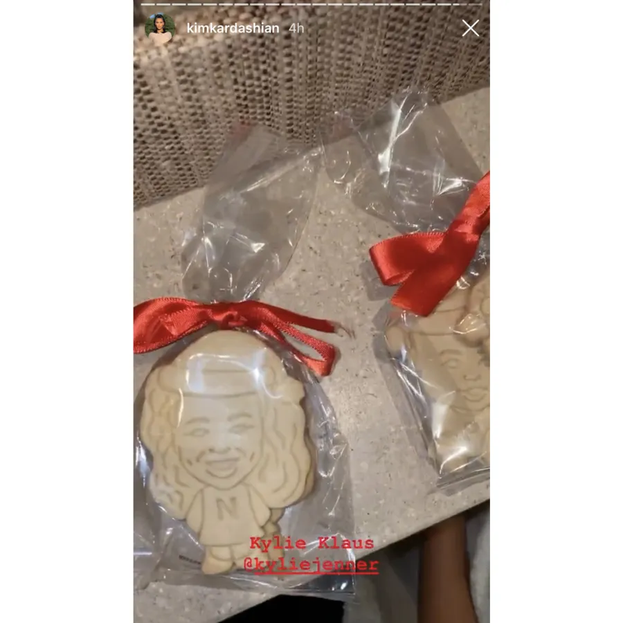 Kylie Jenner Gives Her Family Custom Cookies for Christmas