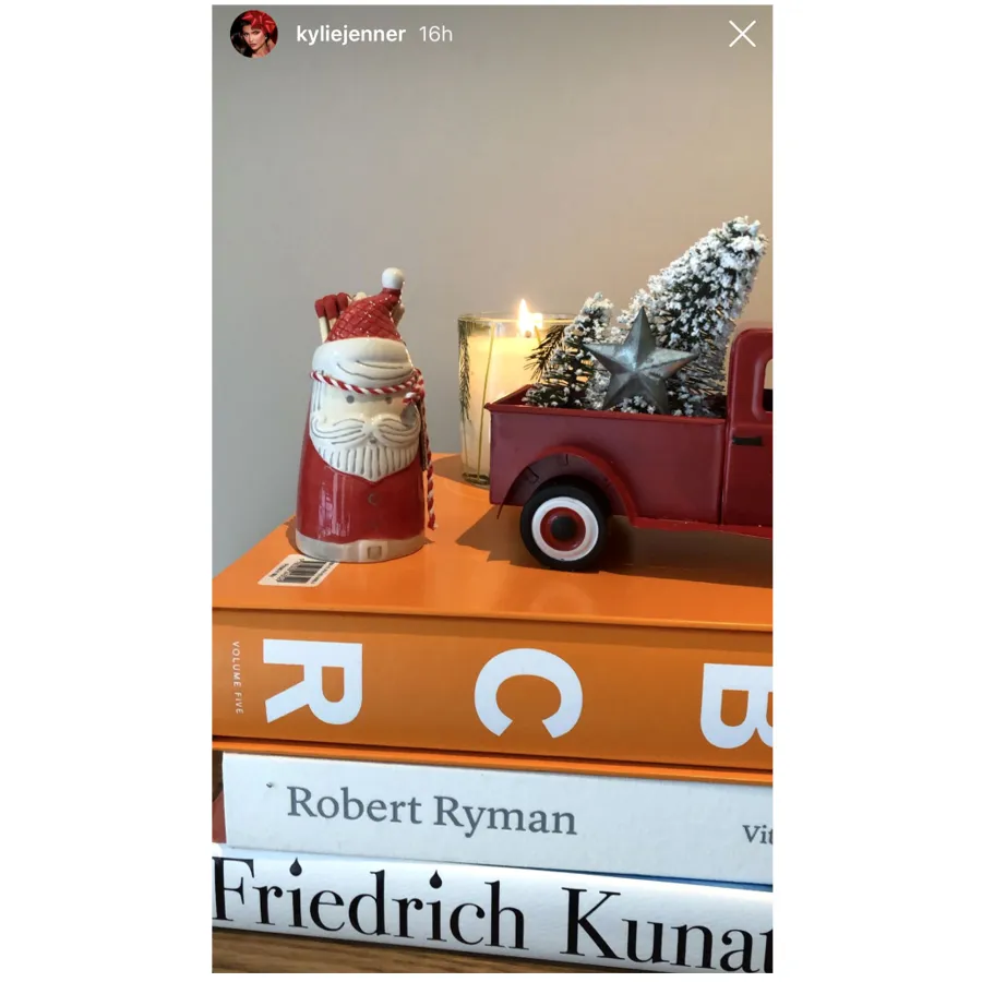 Kylie Jenner Is in ’Full Xmas Mode