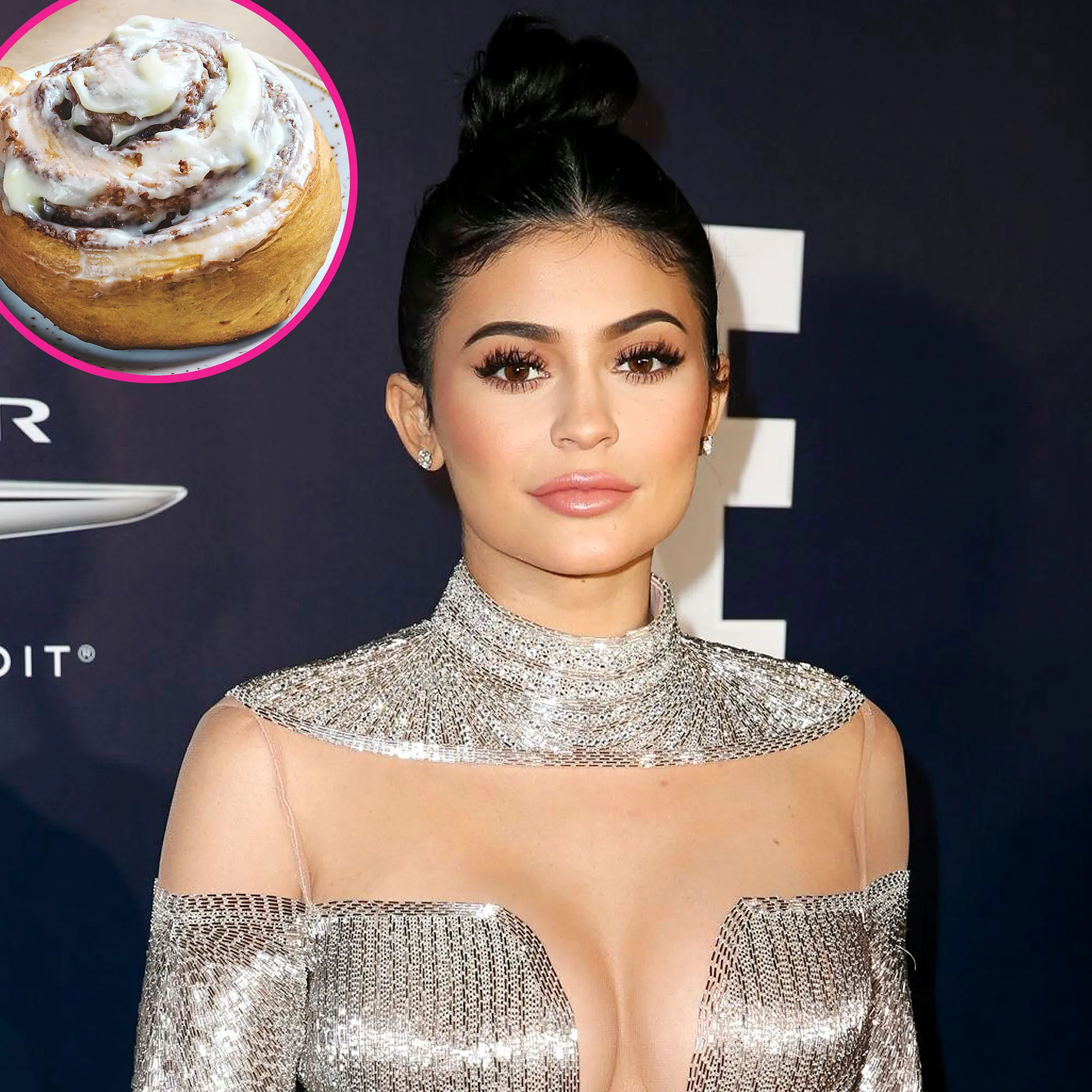 Kylie Jenner Is in ’Full Xmas Mode