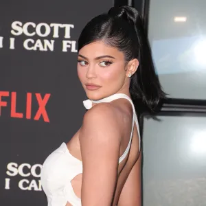 Kylie Jenner Went All Out With Holiday Decor