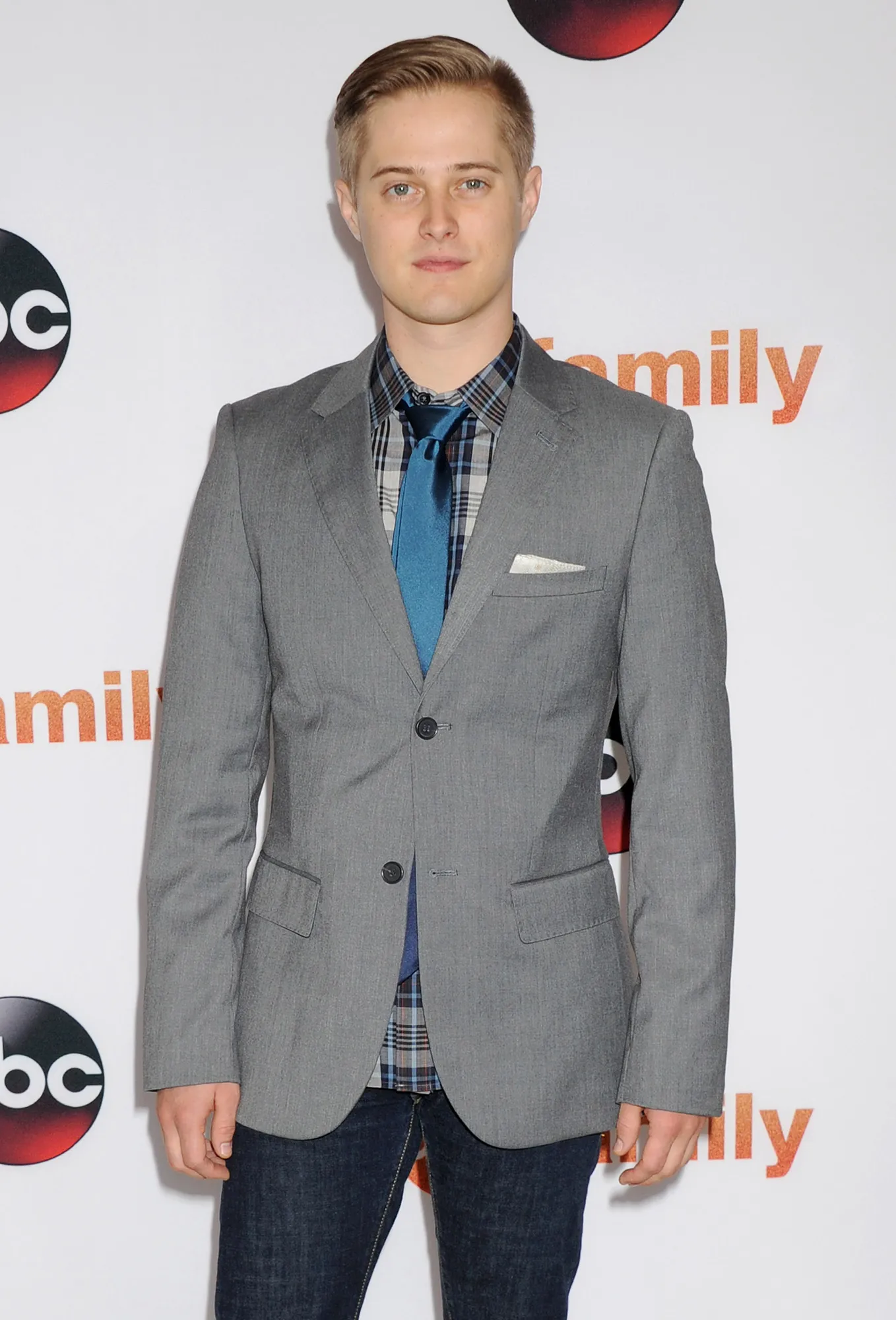 Lucas Grabeel Makes a Cameo on 'High School Musical' Reboot