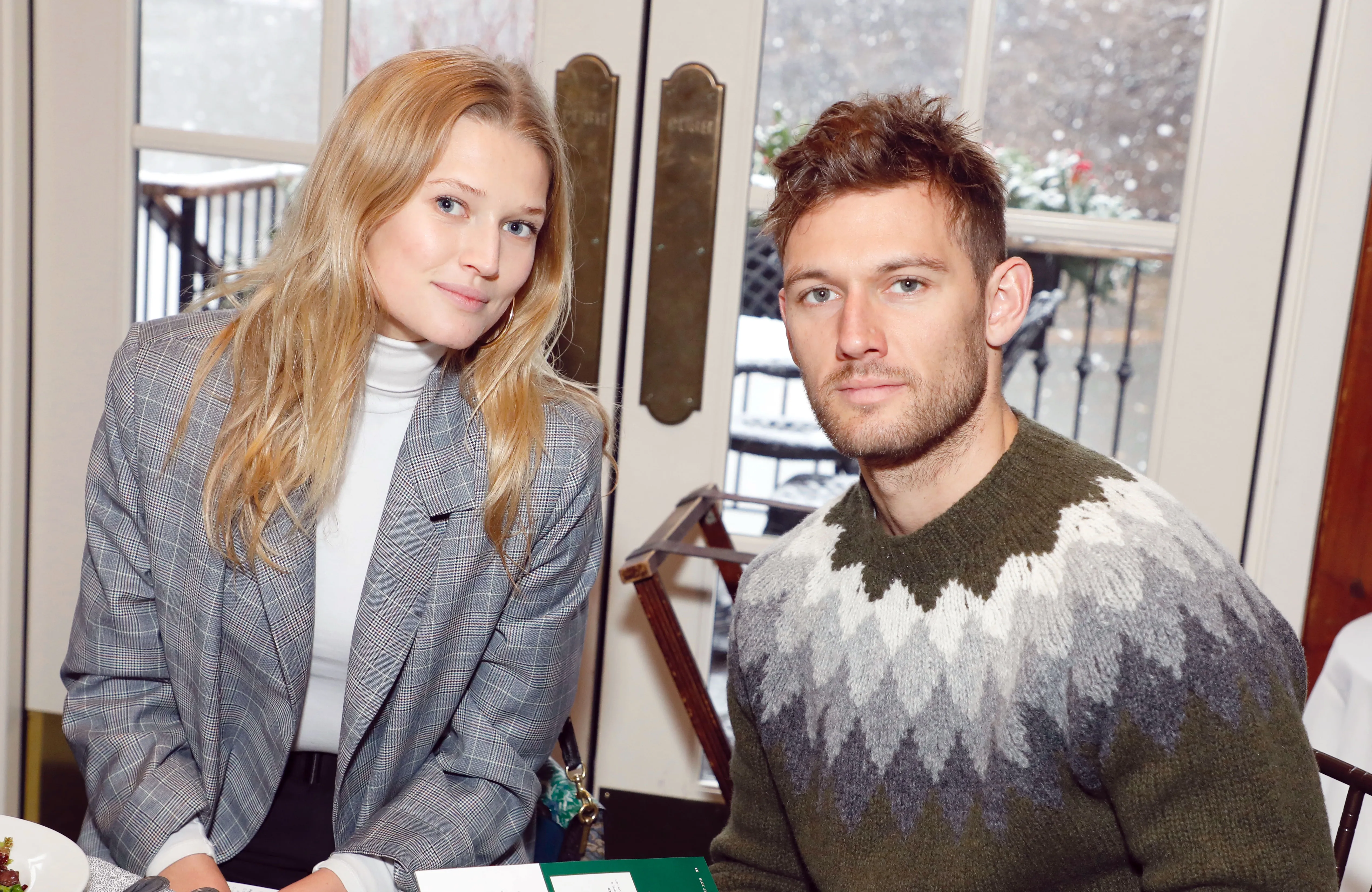Magic Mike’s Alex Pettyfer and Model Toni Garrn Are Engaged After Christmas Eve Proposal