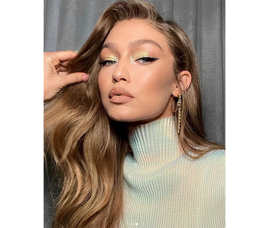 NYE Celeb Beauty Inspo - Gigi Hadid