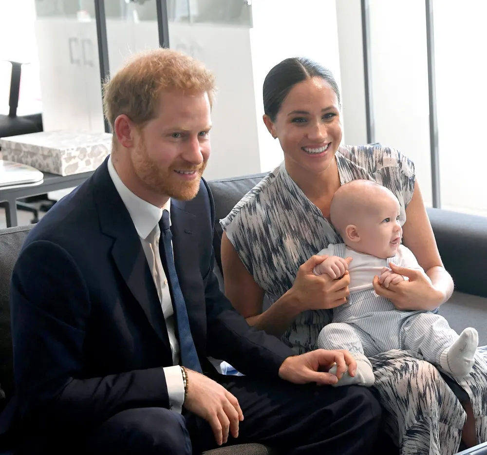 Queen Elizabeth II Reflects on &lsquo;Quite Bumpy&rsquo; Year in Christmas Speech &mdash; Plus, Why She Didn&rsquo;t Include Harry and Meghan Photos