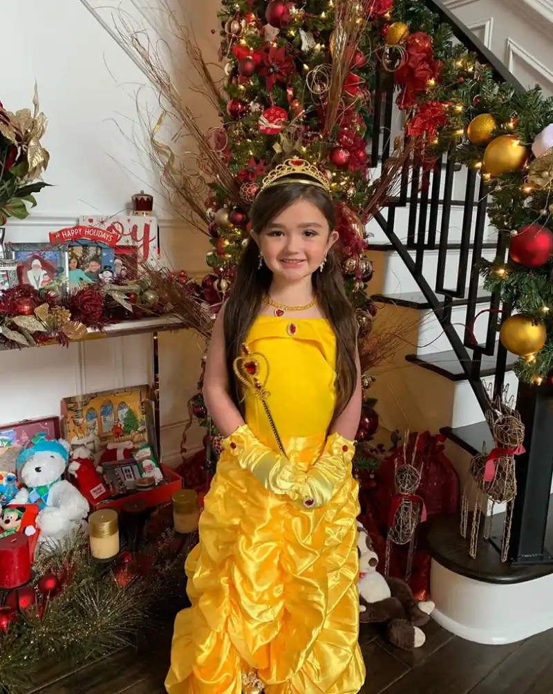 Roger-Matthews-and-Jenni-‘JWoww’-Farley-Not-Spending-Christmas-Together-5