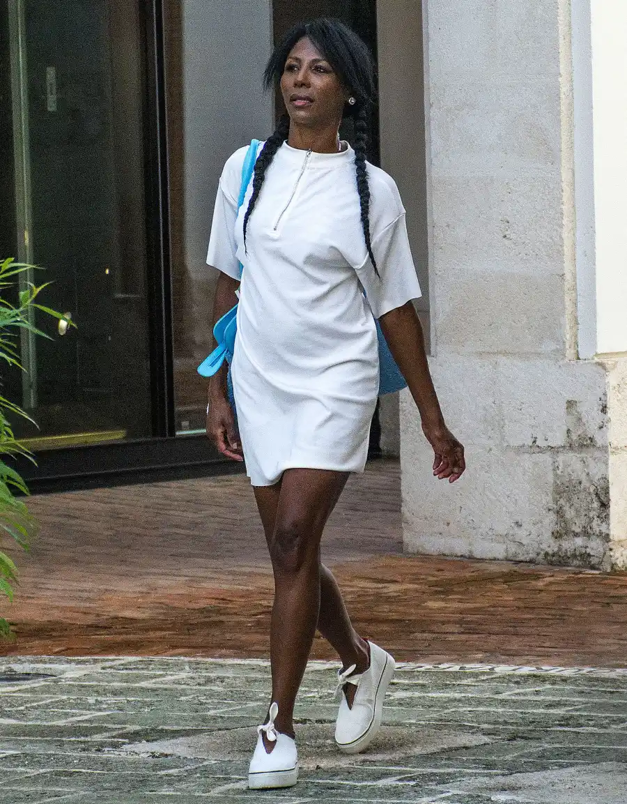 Sinita Brad Pitt Dating History