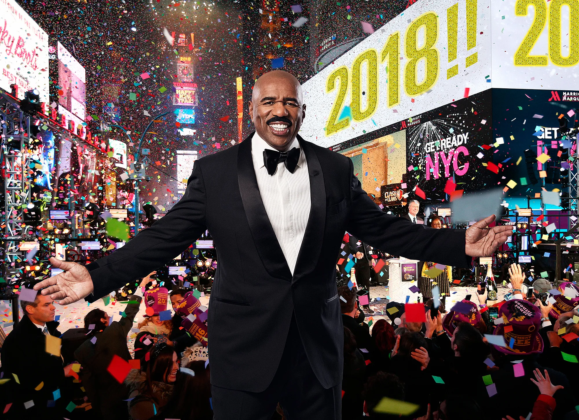 Steve-Harvey-New-Years-Eve-outfits