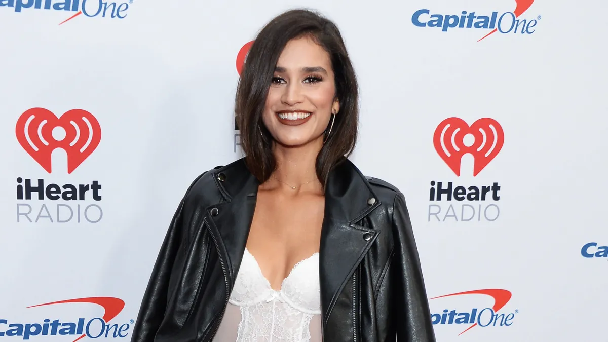 Taylor Nolan Is ‘Casually Dating’ Her Canadian ’Sexcation’ Partner