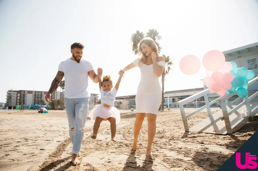 Taylor Selfridge Details Vanishing Twin Syndrome pregnancy